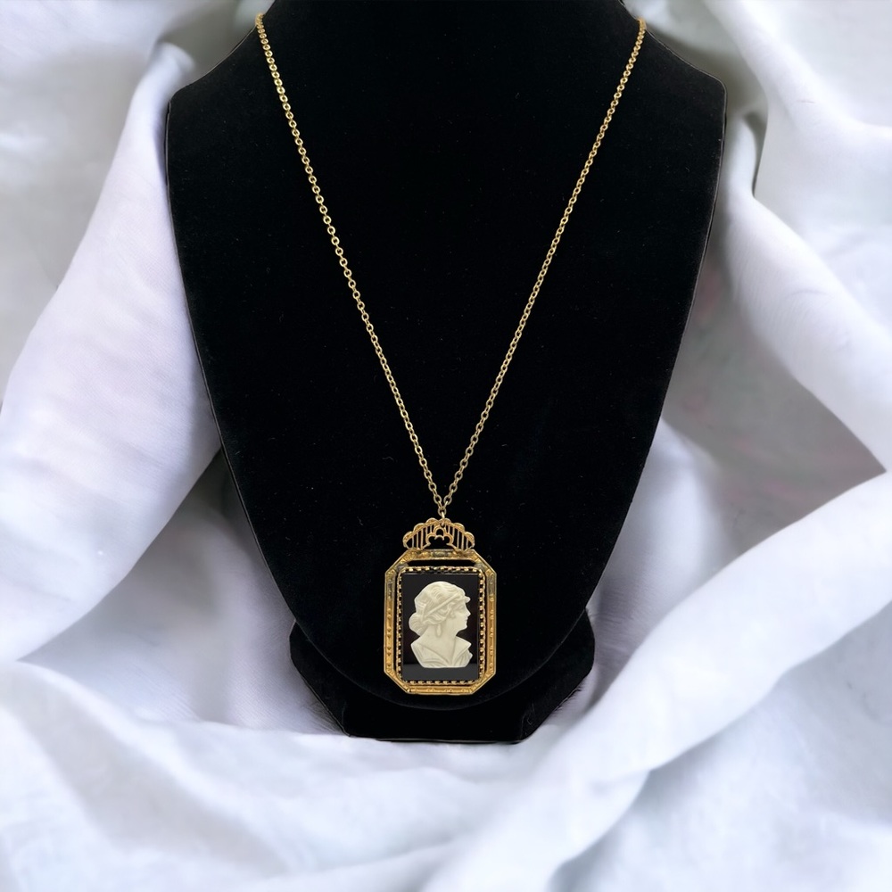 Sold! Art Deco Czechoslovakia Gold Filled Black Onyx Mourning Cameo Necklace